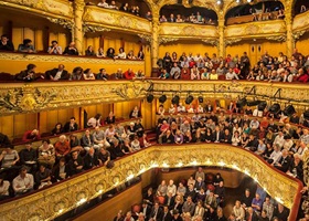 salle à l'italienne Théâtre de l'Athénée paris