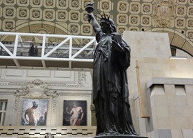 statue de la liberté au musée d'orsay de paris